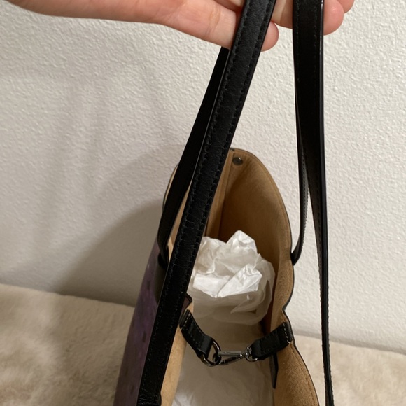 🆕 MCM Galaxy Visetos Medium Shopper Tote Bag Open Top *Light Scratch Bottom* - Picture 11 of 16